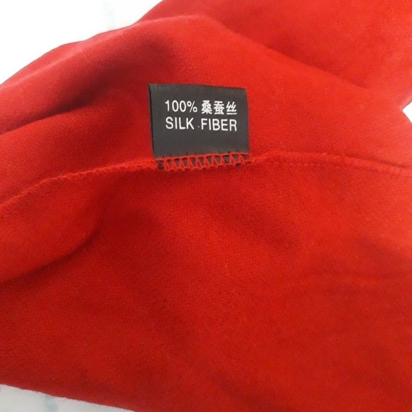 Mulberry silk muffler - Picture 2 of 3